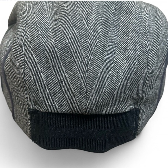 BOGNER Flap Cap Gray Herringbone Ear Flaps Classic News Boy Peaky Blinders Hat - Picture 5 of 9